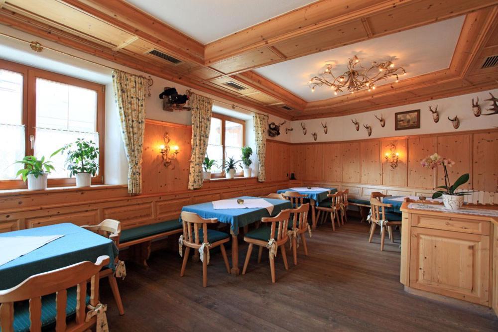 Cafe Pension Heim キルヒベルク・イン・チロル エクステリア 写真